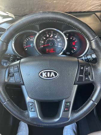 2011 Kia Sorento with Apple CarPlay for Sale - - by for sale in Reno, NV – photo 15