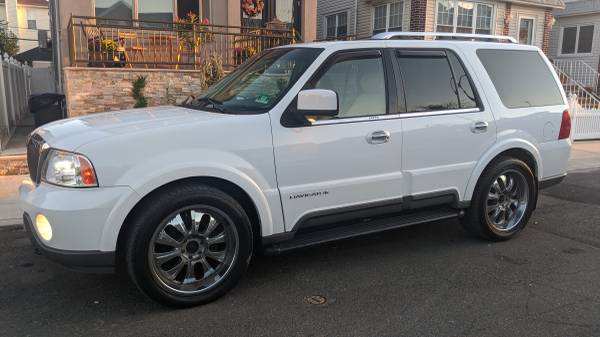 2004 Lincoln Navigator Ultimate for sale in Brooklyn, NY – photo 10