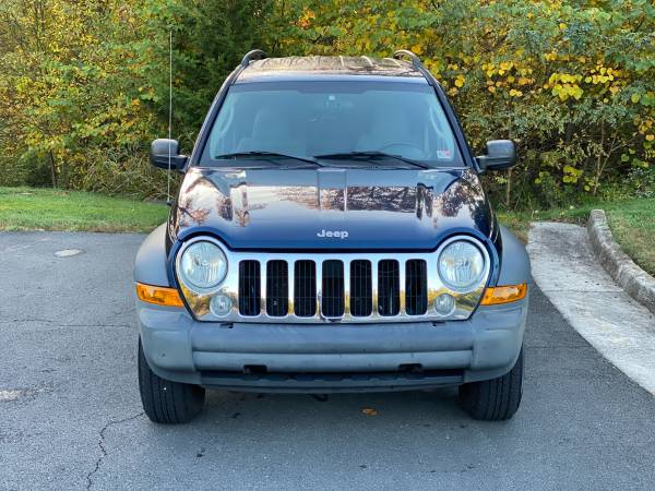 2005 JEEP Liberty Sport 4X4 - cars & trucks - by dealer - vehicle... for sale in Sterling, District Of Columbia – photo 7