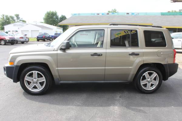 2007 Jeep Patriot 4WD - 96K Miles - cars & trucks - by dealer -... for sale in New Castle, OH – photo 4