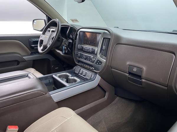 2014 Chevy Chevrolet Silverado 1500 Crew Cab Z71 LTZ Pickup 4D 5 3/4 for sale in Kingston, NY – photo 20