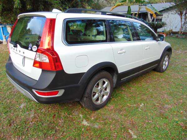 Volvo XC 70 - cars & trucks - by owner - vehicle automotive sale for sale in Gainesville, FL – photo 3