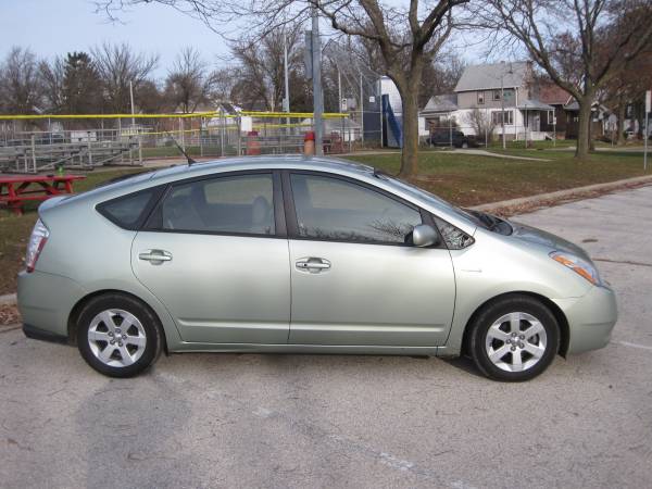 2007 Toyota Prius, 117Kmi, B/U Cam, Bluetooth, AUX, Free Warranty -... for sale in West Allis, WI – photo 4