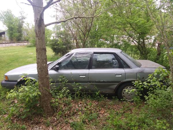 1990 Toyota Camry for sale in Trimble, OH – photo 2