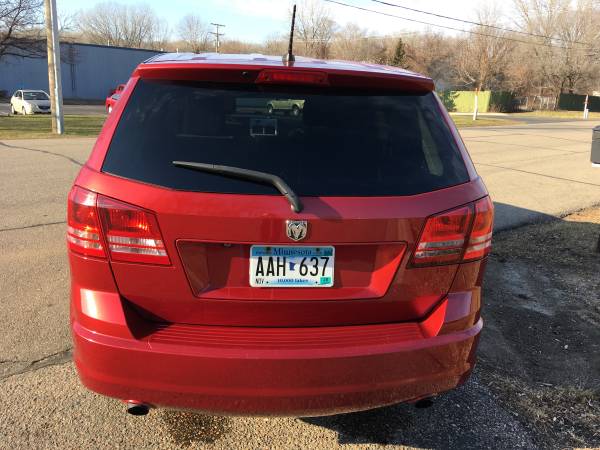**2009 Dodge Journey V6 AWD - Low Miles - Great Condition ** - cars... for sale in Chaska, MN – photo 3