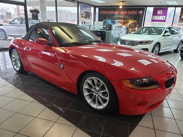 2004 BMW Z4 2.5i-CONVERTIBLE - cars & trucks - by dealer - vehicle... for sale in Hamilton, OH – photo 4