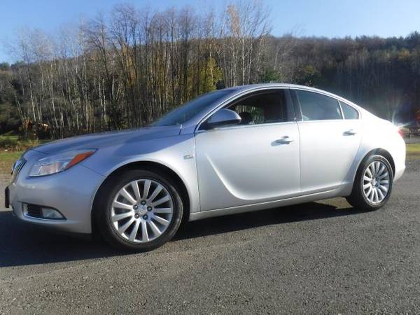 2011 Buick Regal 4dr Sdn CXL RL3 (Russelsheim) *Ltd Avail* - cars &... for sale in Vestal, NY – photo 2
