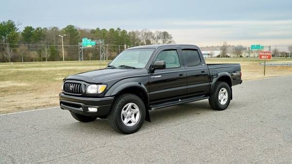 Toyota Tacoma 2003 Nice Looking! Auto, 6-Spd - - by for sale in Portland, OR – photo 2