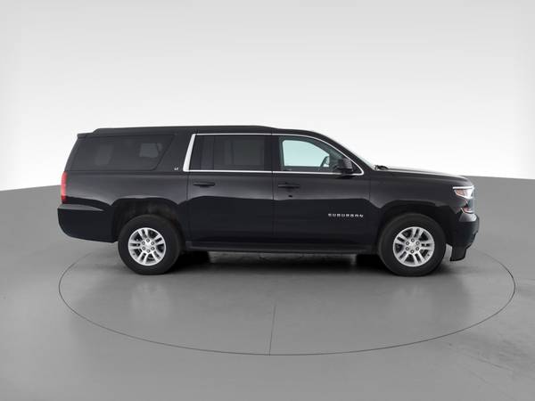 2018 Chevy Chevrolet Suburban LT Sport Utility 4D suv Black -... for sale in Cleveland, OH – photo 13