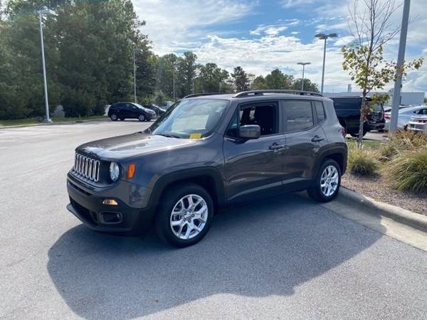 2018 Jeep Renegade Latitude suv Gray - cars & trucks - by dealer -... for sale in Goldsboro, NC – photo 4