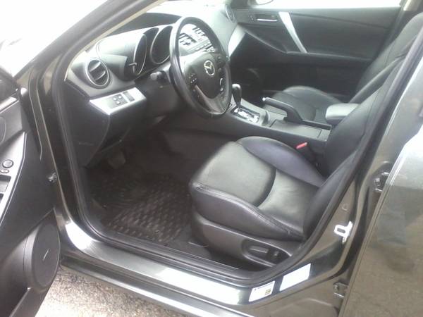 2012 MAZDA 3 S (LOW MILES) - - by dealer - vehicle for sale in New Buffalo, PA – photo 9