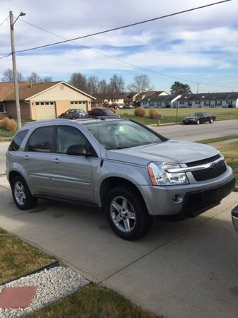 2005 Chevy Equinox - cars & trucks - by owner - vehicle automotive... for sale in Piqua, OH – photo 2