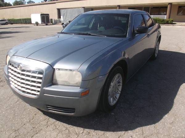 MUST SEE!!!!!SATURDAY!!CASH SALE!-2007 CHRYSLER 300-LUXARY SEDAN-$2499 for sale in Tallahassee, FL – photo 2