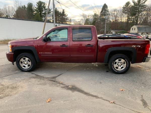 2009 Chevrolet Silverado 1500 LT1 Crew Cab 4WD - cars & trucks - by... for sale in Plaistow, ME – photo 4