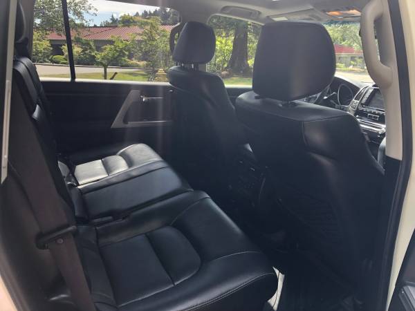 2015 Toyota Land Cruiser 4WD --Navi, DVD, 1owner, Loaded, Clean title- for sale in Kirkland, WA – photo 14