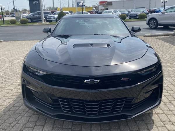 2020 Chevrolet Camaro SS Coupe - - by dealer - vehicle for sale in Bowling Green, MI – photo 2