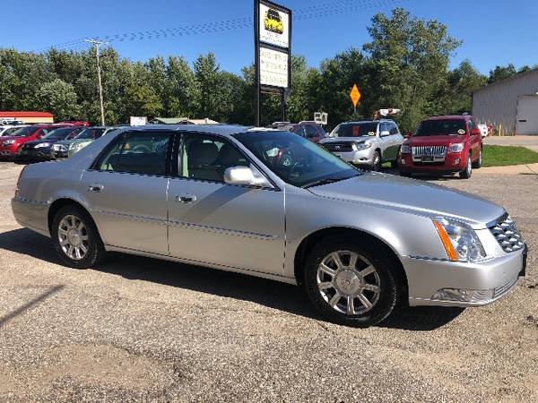 2009 CADILLAC DTS+LEATHER+SERVICED+WARRANTY+FINANCING+FREE CARFAX for sale in CENTER POINT, IA – photo 6
