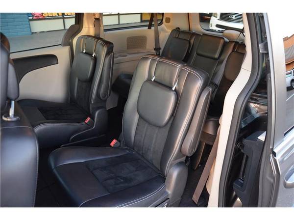 2017 Dodge Grand Caravan Passenger SXT Minivan 4D for sale in Modesto, CA – photo 10
