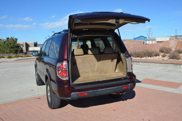 2007 Honda Pilot EX-L - cars & trucks - by owner - vehicle... for sale in Usaf Academy, CO – photo 4