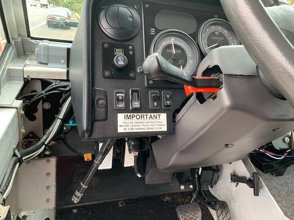 2010 *Freightliner* *MT-45 15 FOOT STEP VAN NATURAL GAS* - cars &... for sale in Massapequa, IN – photo 20