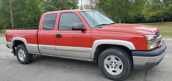 04 CHEVY SILVERADO EXT CAB Z-71 4WD- ONLY 135 K MILES, LOADED,... for sale in Miamisburg, OH – photo 3