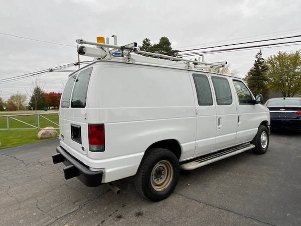2013 Ford E-250 Econoline Cargo Van ***INCLUDES LADDER RACK****** -... for sale in Swartz Creek,MI, MI – photo 8