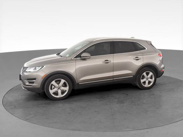 2017 Lincoln MKC Premiere Sport Utility 4D suv Gray - FINANCE ONLINE... for sale in Fort Collins, CO – photo 4