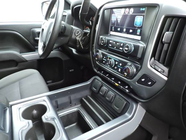 2015 Chevrolet Silverado 1500 4WD Crew Cab 143.5 LT w/2LT for sale in Hartford, WI – photo 24