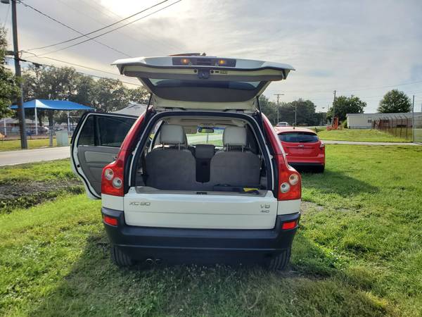 2006 VOLVO XC90 SUV - cars & trucks - by owner - vehicle automotive... for sale in Auburndale, FL – photo 9