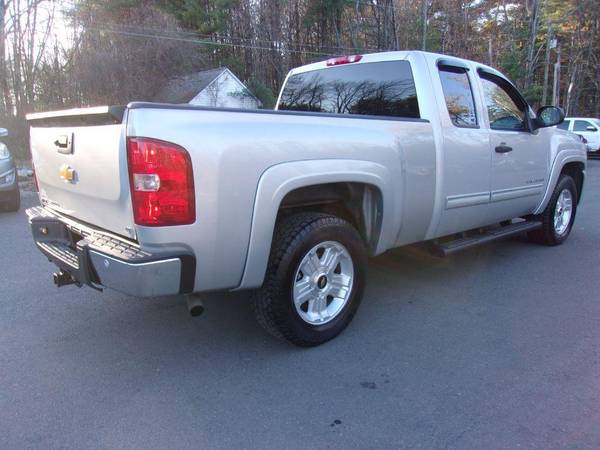 2011 Chevrolet Chevy Silverado 1500 LT 4x4 4dr Extended Cab 6.5 ft.... for sale in Londonderry, NH – photo 6