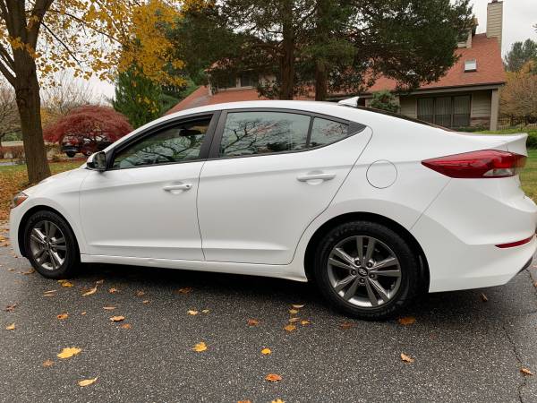 Hyundai Elantra *super clean everything works needs nothing* - cars... for sale in Huntington Station, NY – photo 2