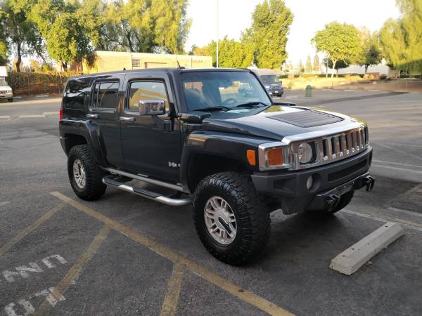 2006 Hummer H3, Manual, Locking Diff - cars & trucks - by owner -... for sale in Northridge, CA – photo 3