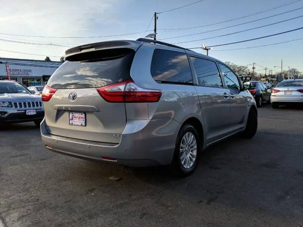2017 Toyota Sienna - - by dealer - vehicle for sale in south amboy, NJ – photo 9