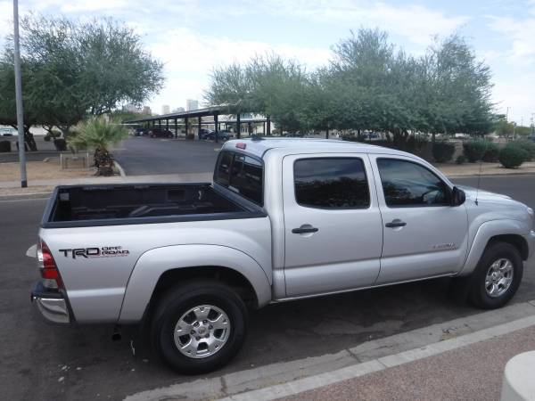 2012 Toyota Tacoma V6 4x4 4dr Double Cab 5.0 ft SB 5A - cars &... for sale in Phoenix, AZ – photo 4