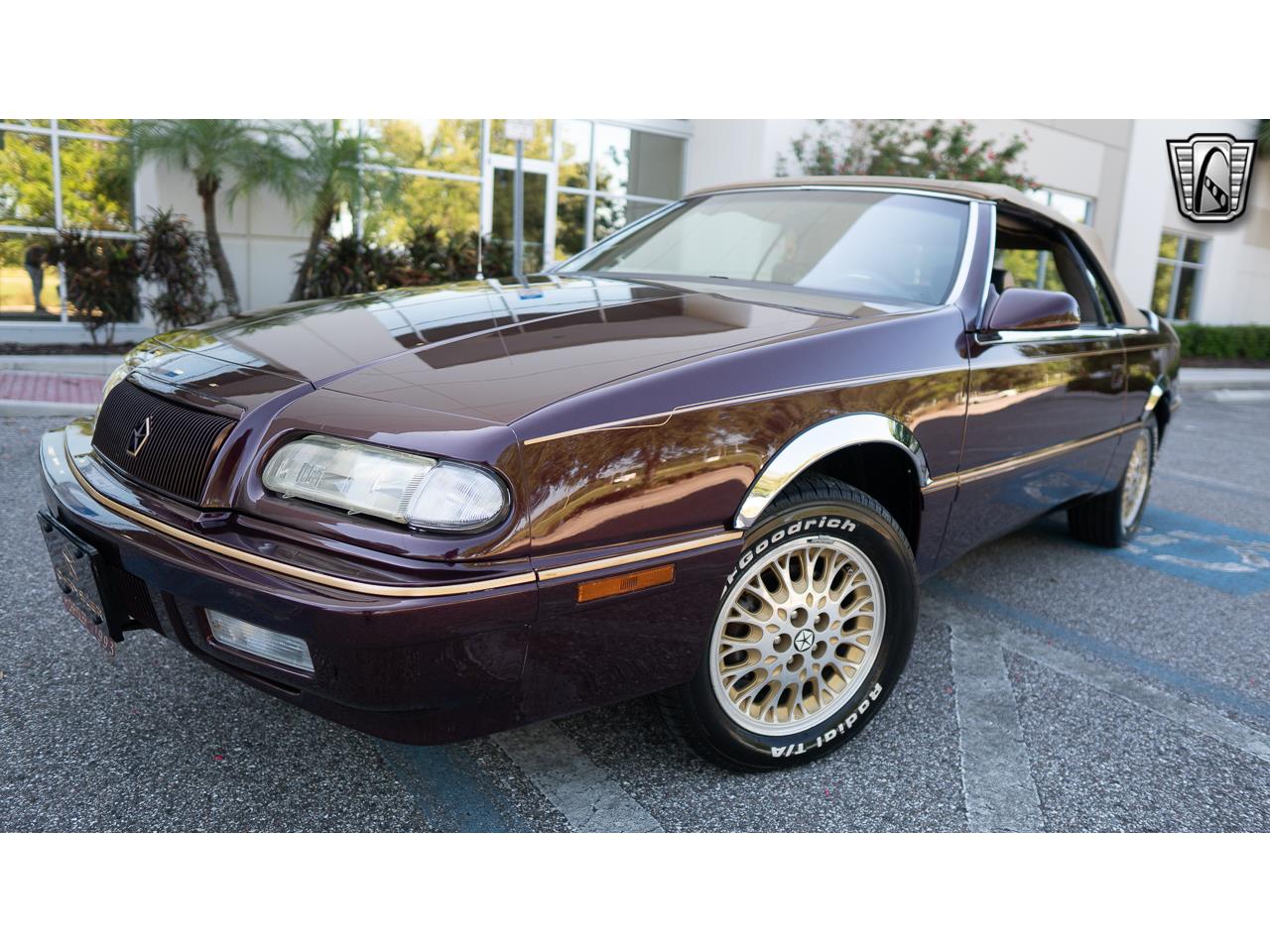 1993 Chrysler LeBaron for sale in O'Fallon, IL – photo 4