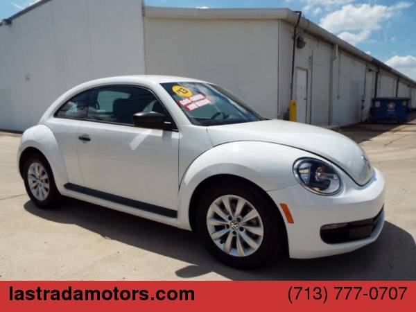 2013 Volkswagen Beetle Coupe 2dr Auto 2.5L Entry 100% IN-HOUSE... for sale in Houston, TX – photo 2