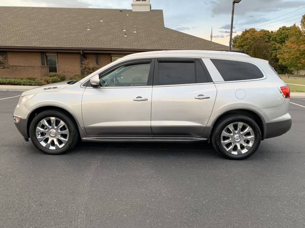 2011 Buick Enclave for sale in Sevierville, TN – photo 7