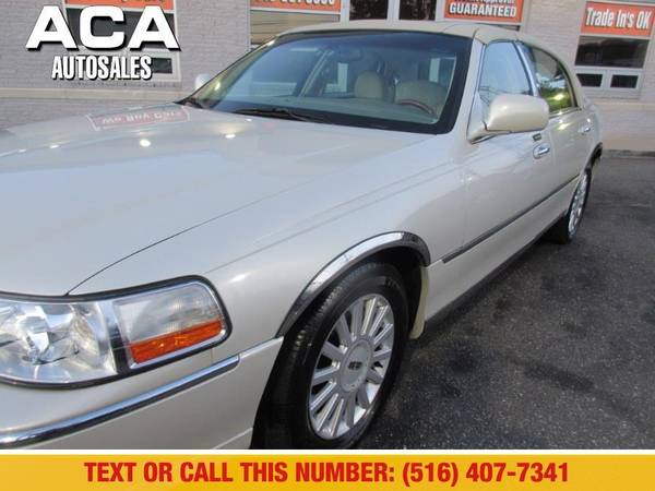 2005 Lincoln Town Car 4dr Sdn Signature Limited ***Guaranteed... for sale in Lynbrook, NY – photo 9
