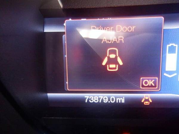 2013 Ford C-Max Hybrid SEL - - by dealer - vehicle for sale in URBANDALE, IA – photo 11
