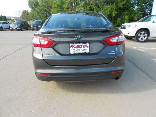 2016 Ford Fusion SE for sale in Iowa City, IA – photo 7