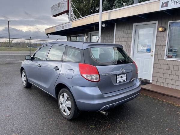 2004 Toyota Matrix - 1-OWNER // CLEAN - cars & trucks - by dealer -... for sale in Portland, OR – photo 4