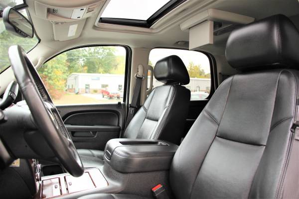 ** 2013 CHEVY TAHOE LTZ 4X4 ** 98k Loaded Up w/ EVERY OPTION For 2013 for sale in Hampstead, ME – photo 11