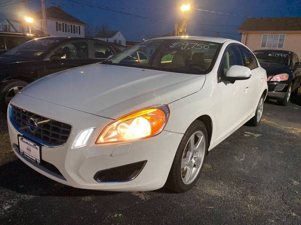 2013 Volvo S60 AWD - - by dealer - vehicle automotive for sale in Cranston, RI – photo 2