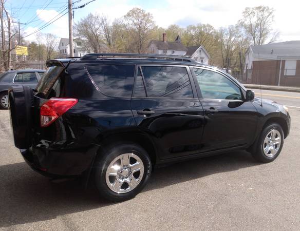 06 Toyota RAV4 139, 000miles, WAY below book! - - by for sale in Brookfield, MA – photo 5