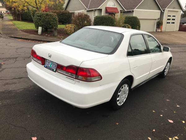 2001 HONDA ACCORD LX One Owner **92000** miles CALL/TEXT - cars &... for sale in Dundee, OR – photo 4