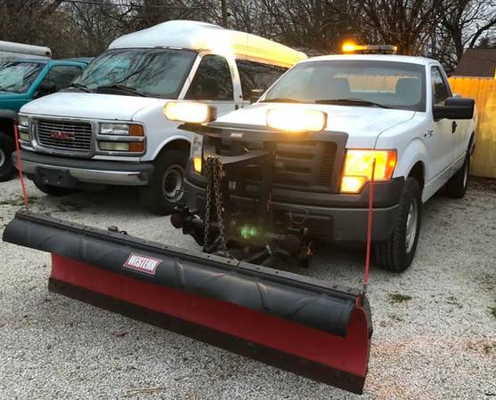 ★ 1-OWNER FORD ...That's NEVER PLOWED SNOW PLOW JUST INSTALLED -... for sale in Champaign, IL – photo 3