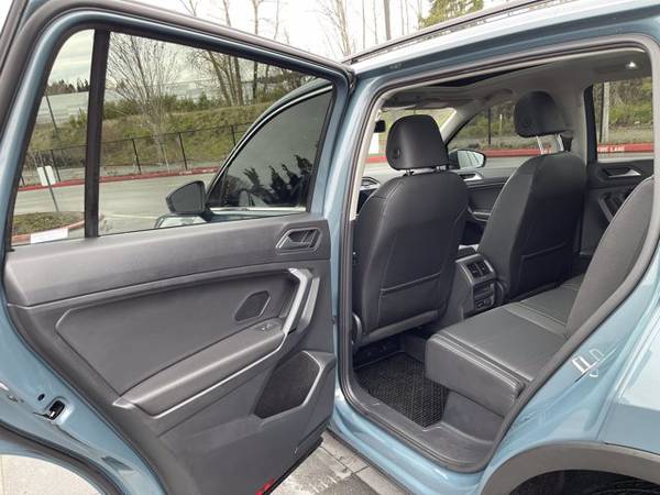 2019 Volkswagen Tiguan SE AWD All Wheel Drive SKU: KM079251 - cars & for sale in Bellevue, WA – photo 16