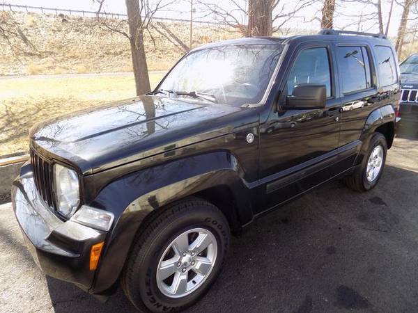 2012 Jeep Liberty 4WD 4dr Sport - - by dealer for sale in Norton, OH – photo 2