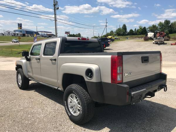 ***2009 Hummer H3T*** 4.9 foot bed--AWD!! for sale in Finchville, KY – photo 8