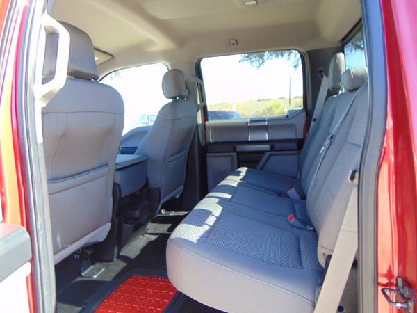2016 Ford F-150 CREW CAB 4X4 V8 XLT (*Mileage: 57,195!) - cars &... for sale in Devine, TX – photo 8